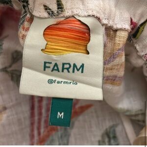 Good condition well loved Farm Rio shorts with beaded belt, no beads missing.